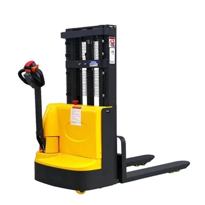 Kleiner Palettenstapler